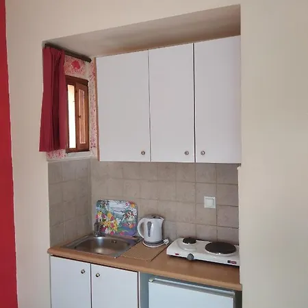 בית הארחה Gogo's - γωγώ & נידרי