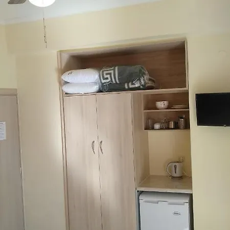 בית הארחה Gogo's - γωγώ & נידרי