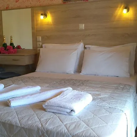 בית הארחה Gogo's - γωγώ &