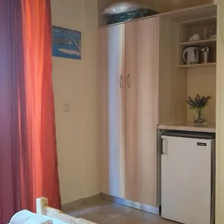 Gogo's - γωγώ & Nydri (Lefkada)