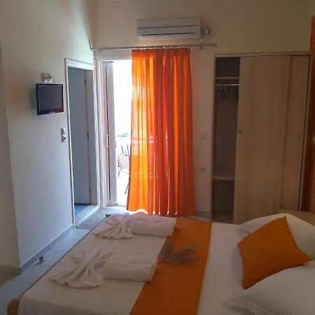 Pensión Gogo's - γωγώ & Nydri (Lefkada)
