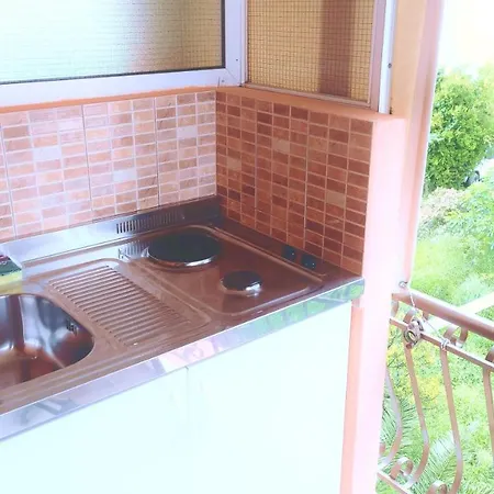 Gogo's - γωγώ & Guest house *