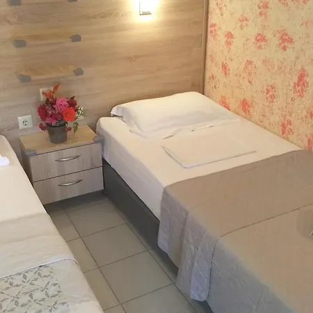 Guest house Gogo's - γωγώ &