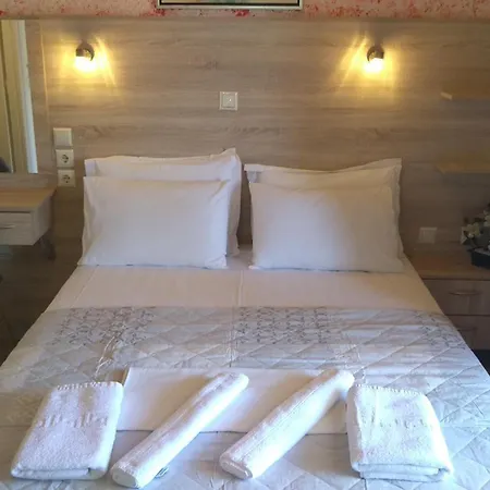 Guest house Gogo's - γωγώ & Nydri (Lefkada)