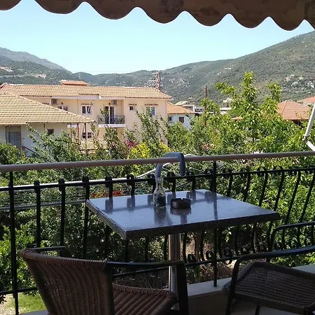 Gogo's - γωγώ & Konukevi